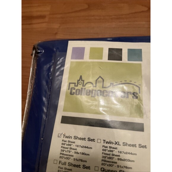 Everything Comfy College Covers Kentucky UK Wildcats 3 Piece Twin Sheet Set - Picture 2 of 11